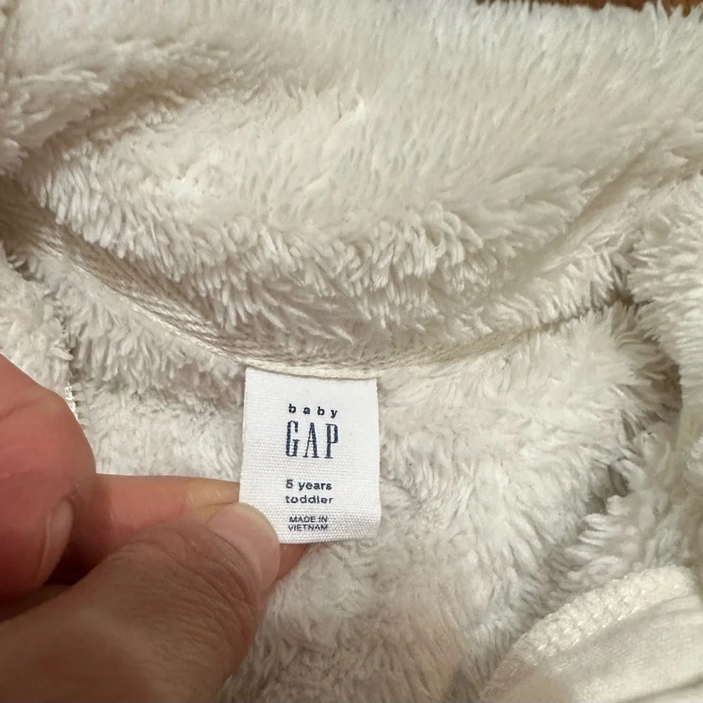 GAP Cream Fleece Half-Zip Sweater
